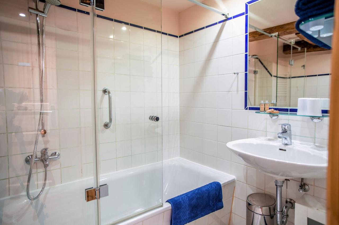 Hotel Haase Lubeck Ruang foto