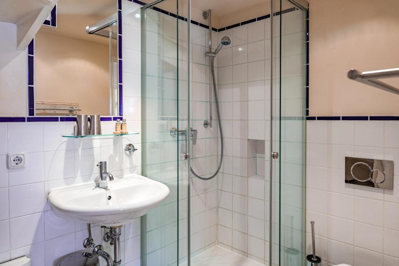 Hotel Haase Lubeck Ruang foto