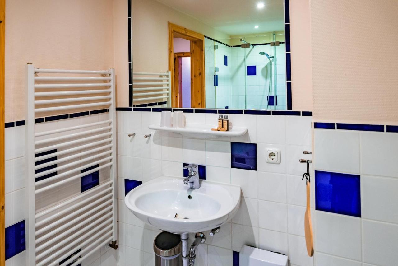 Hotel Haase Lubeck Ruang foto